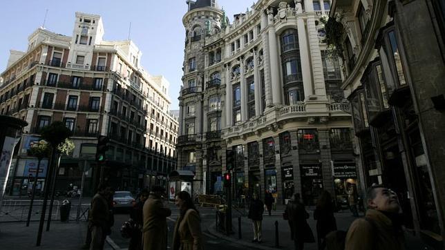 Un magnate indio compra el Hotel Asturias de la Plaza de Canalejas