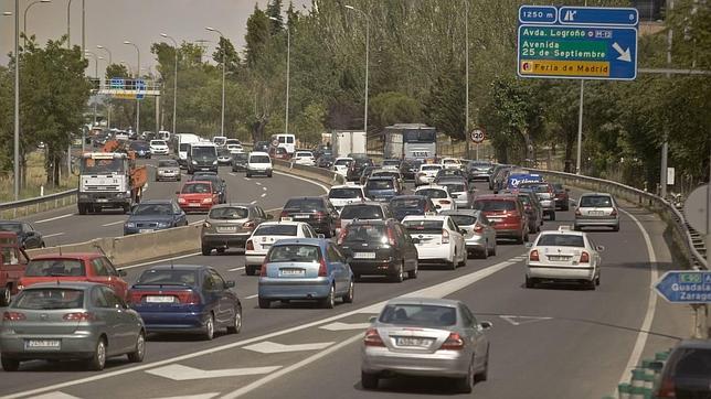 Gran parte de españoles recorre más de 2.200 kilómetros al año para ir al trabajo