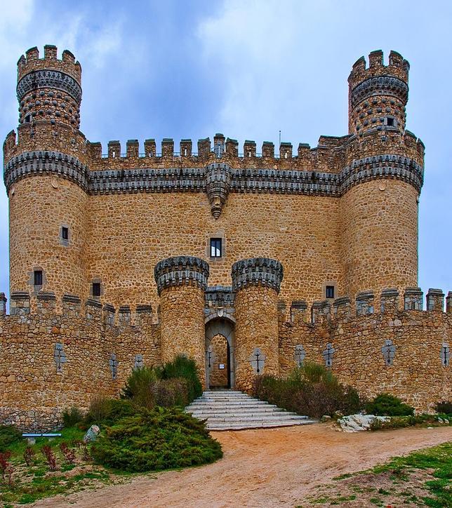 El castillo de los Mendoza, en Manzanares el Real