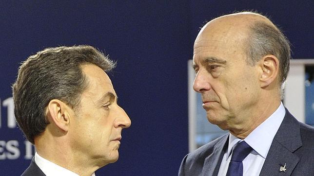 Nicolas Sarkozy y Alain Juppé