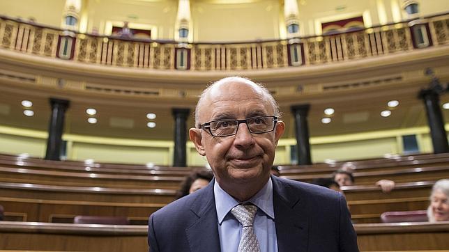 Montoro anuncia que los ayuntamientos se financiarán al menor coste del mercado