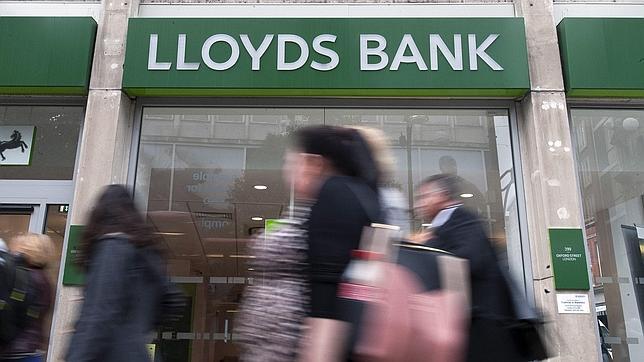 Lloyds despedirá a otros 9.000 empleados durante los próximos tres años