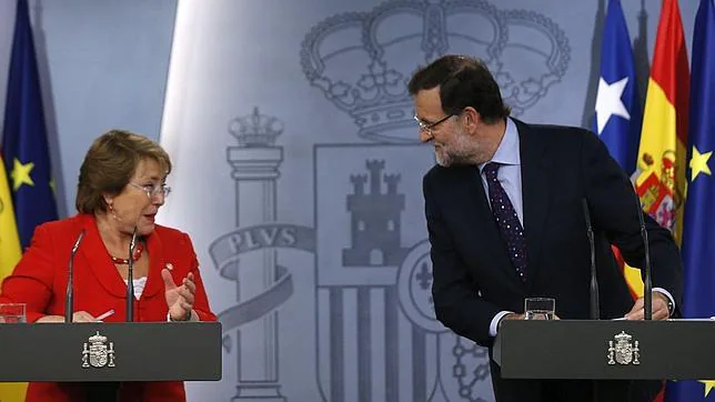 Rajoy: «Esperanza Aguirre se ha equivocado como yo, pero tiene mi apoyo»