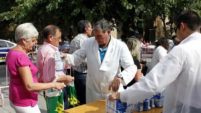 El «Amigo de los pobres» reparte el 6 noviembre 4.500 bolsas de comida en Toledo