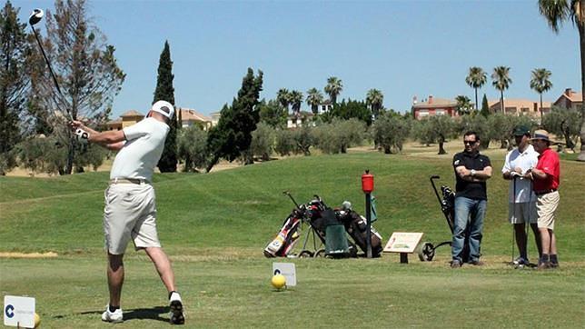 Tomares hace del golf un reclamo turístico y empresarial