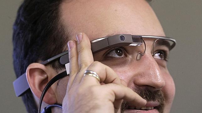 Las Google Glass pueden obstruir parcialmente la visión periférica