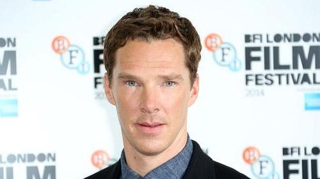 El actor Benedict Cumberbatch, de «Sherlock», comunica su boda con un simple anuncio de «The Times»