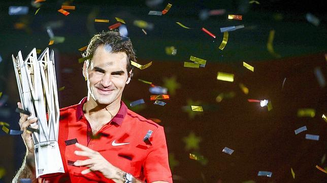 Roger Federer, al vencer en el Masters de Shanghái