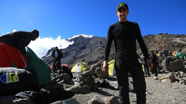 Alberto Contador, camino de la cima del Kilimanjaro