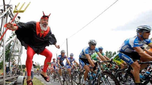 El diablo, imagen inequívoca del Tour de Francia