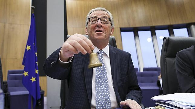 El escándalo fiscal amenaza con acorralar a la Comisión Juncker