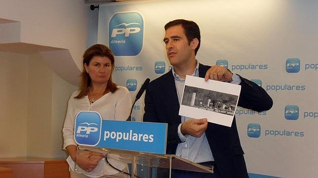 El PP asegura que la Junta «no va a invertir un solo euro» en Almería