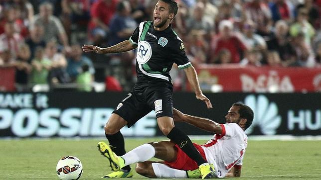 Rossi, ante el Almería