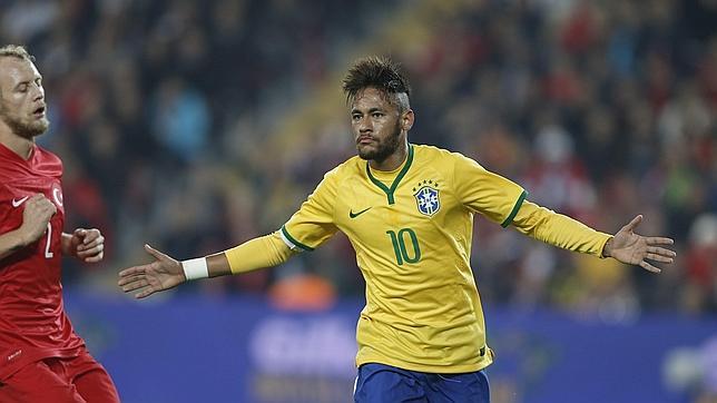 Neymar alumbra a Brasil