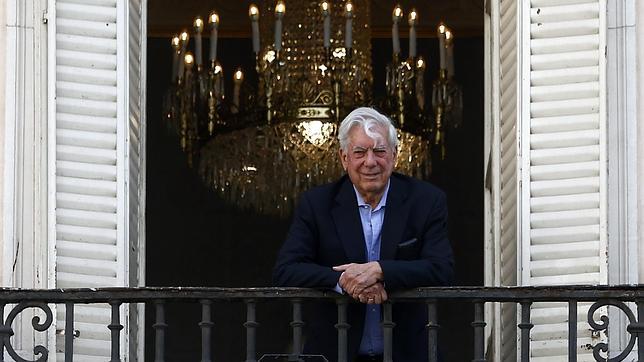 Vargas Llosa sobre Cataluña: «No conozco ni una sola persona que quiera separarse de España»