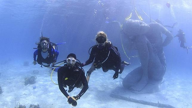 El Jardín de Esculturas para Arrecifes de Coral de Bahamas: la fusión perfecta de arte y conservación