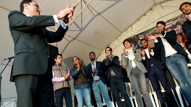 Las figuras españolas se citan en Bogotá en defensa de la libertad y la Fiesta más universal