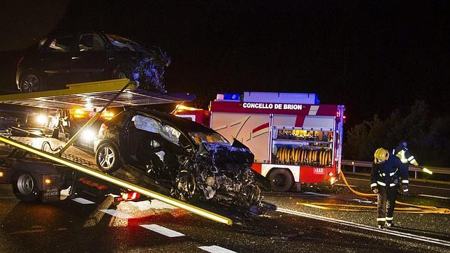 Cuatro muertos en un accidente en el corredor coruñés de Noia