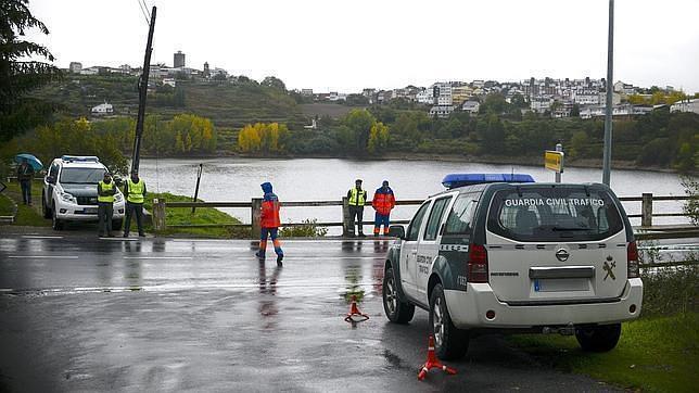 Mueren dos conductores en menos de un mes tras caer a un embalse de Orense