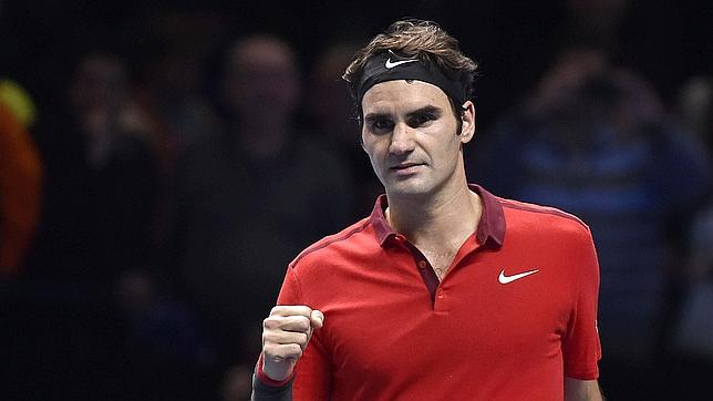 Federer sobrevive a Wawrinka