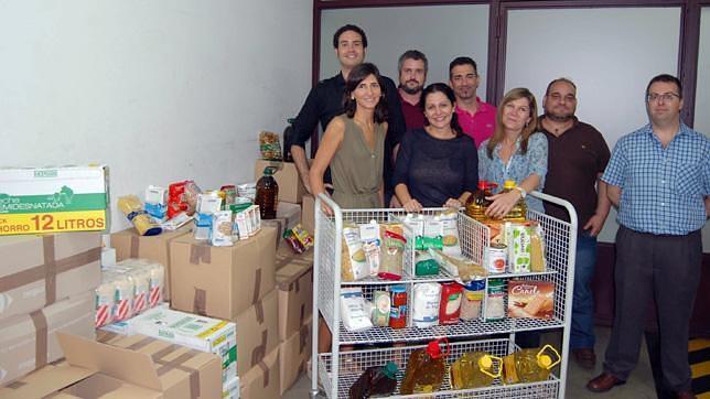 Cajamar entrega 11 toneladas de comida al Banco de Alimentos