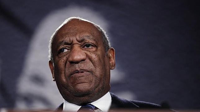 Una periodista dice que Bill Cosby la violó y la drogó