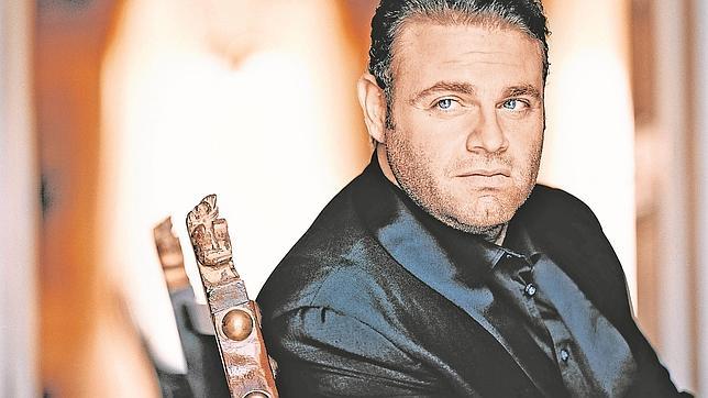 Joseph Calleja: «Todo es posible si cuidas tu voz. No importa la edad»