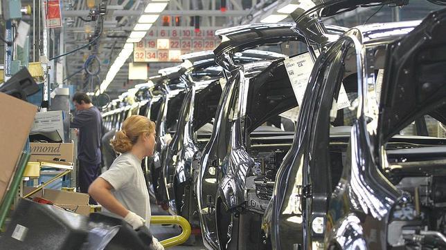 El déficit comercial sube un 71% pese al aumento de un 1,9% de las exportaciones