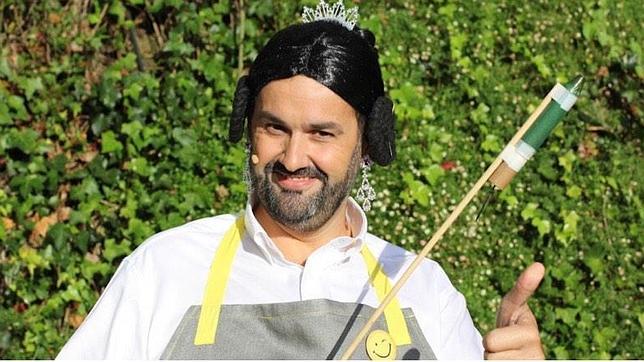 La «paella» con cebolla de Robin Food indigna a los cocineros valencianos