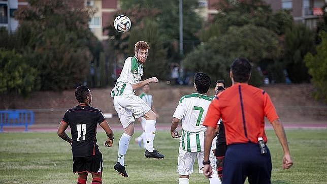 El Córdoba B arranca un punto en Cartagonova