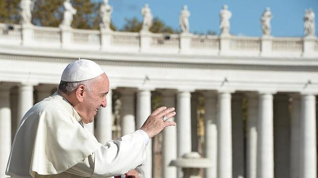 Papa Francisco: «El pueblo de Dios tiene un olfato infalible para distinguir los buenos pastores de los mercenarios»