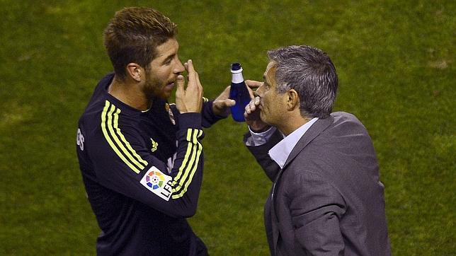 Ramos y Mourinho, durante la etapa del luso en el Madrid