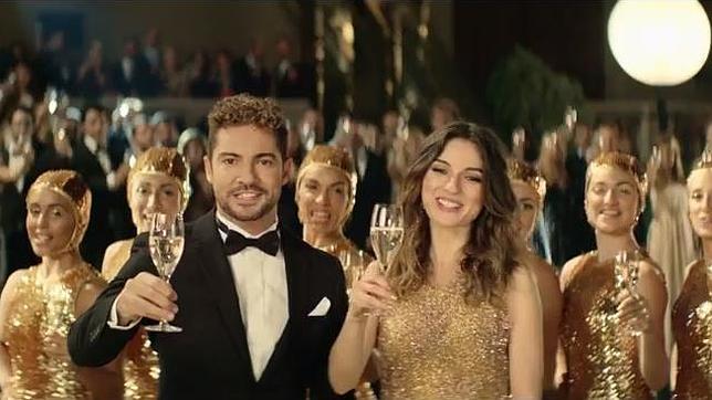 David Bisbal y María Valverde protagonizan el anuncio navideño de Freixenet