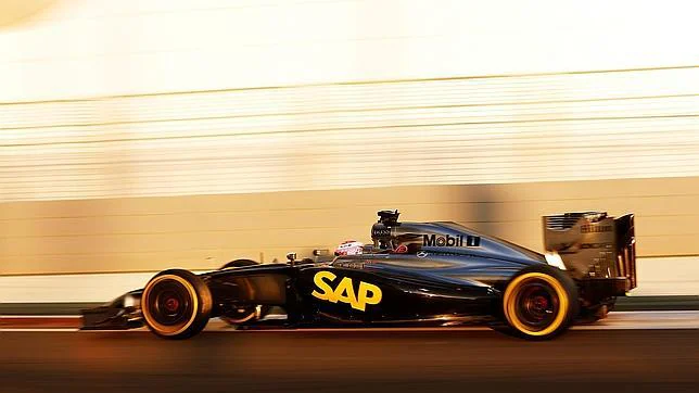El nuevo McLaren no arranca