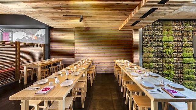 El restaurante «Musakaya» está ubicado en el Mercado de San Agustín