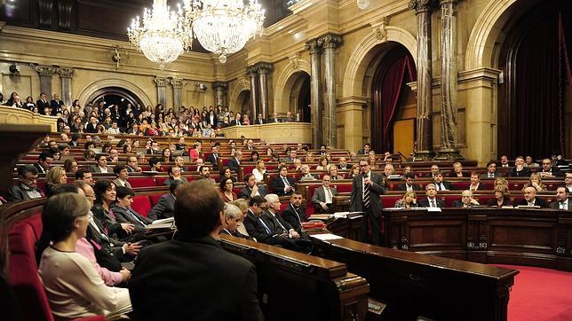 El Parlament aprueba la tasa para financiar el cine catalán