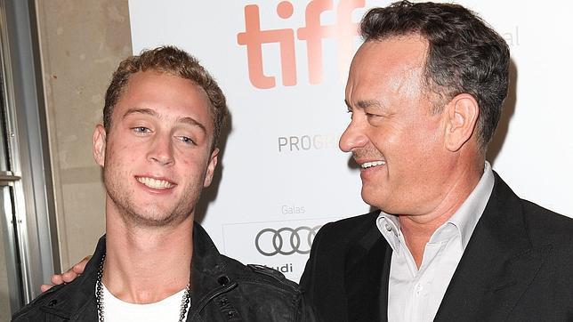 El hijo de Tom Hanks confiesa su lucha contra la cocaína