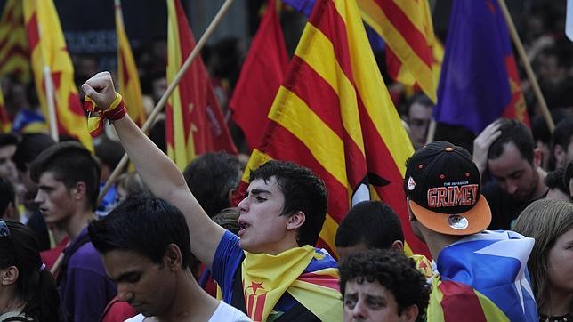 La Cataluña no nacionalista denuncia una deriva totalitaria