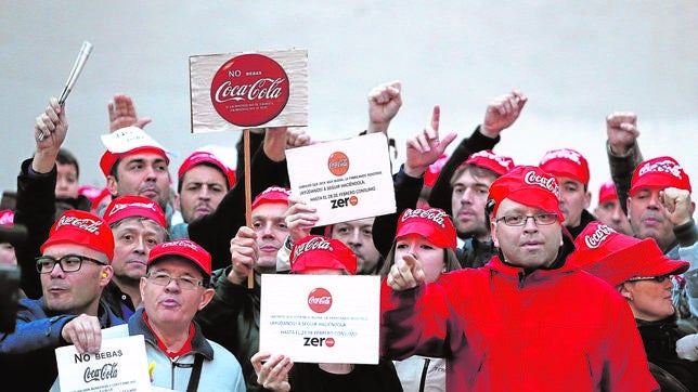 Coca-Cola ofrece la recolocación a los 350 trabajadores afectados por el ERE