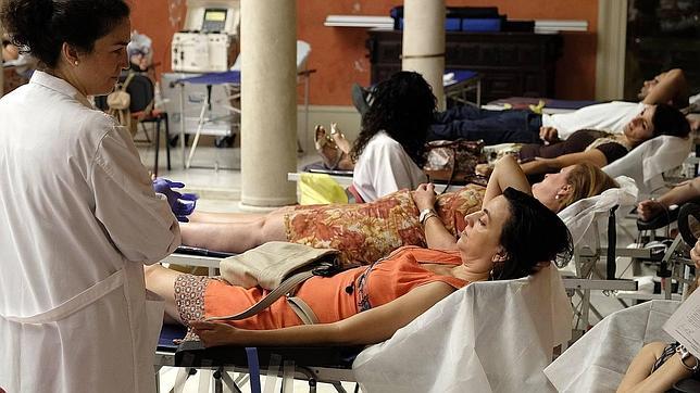 Los hospitales de Madrid necesitan sangre con urgencia