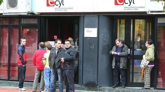 El paro sube en 3.512 personas en el mes de noviembre