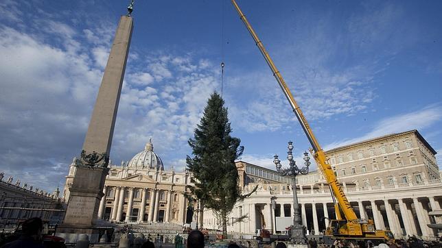 El Vaticano «descubre» cientos de millones de euros al centralizar su contabilidad