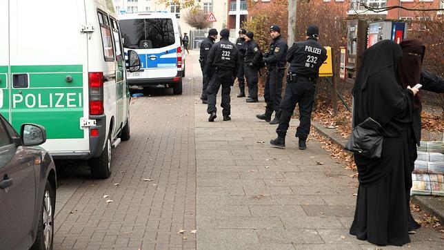 Francia y Bélgica quieren castigar a las familias de los yihadistas