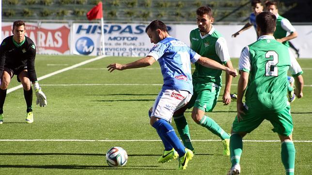 El Lucena tampoco puede con el Betis B