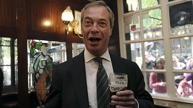 Nigel Farage: «No conozco a nadie que haya bebido más Rioja que yo»