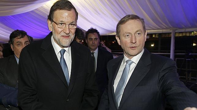 Imagen de archivo del primer ministro de Irlanda, Enda Kenny, y Mariano Rajoy