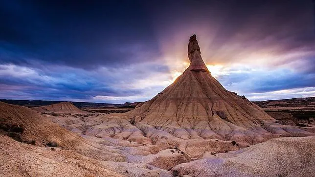 https://s2.abcstatics.com/Media/201412/09/bardenas-reales4--644x362.jpg