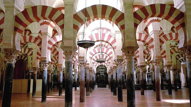 La mezquita-catedral, santo y seña de la ciudad