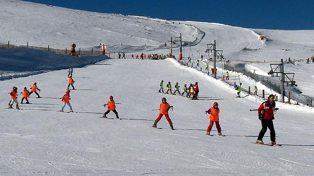 Estaciones de esquí: el frío calienta la temporada