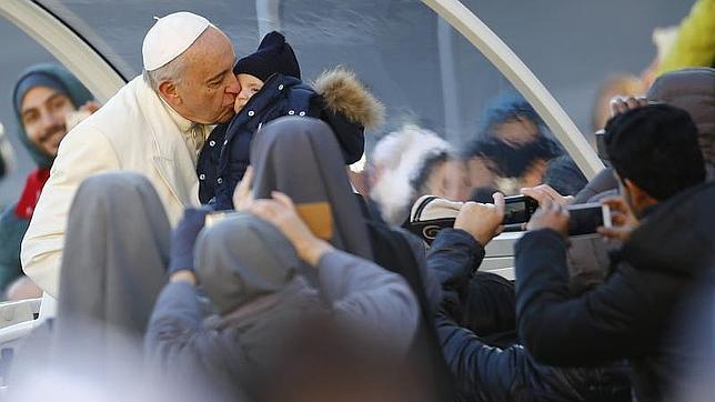 El Papa expone el drama de «las esclavas sexuales, las mujeres obligadas a casarse y las vendidas con vistas al matrimonio»